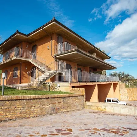 Casale Cerrano *